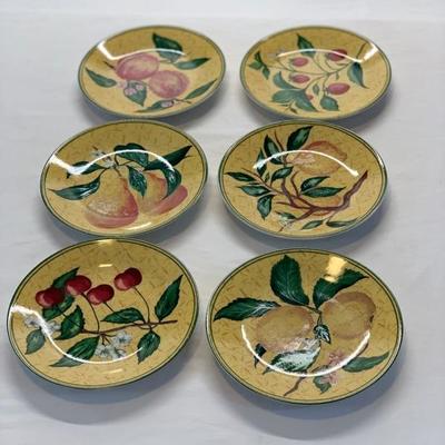 Victoria & Albert Museum Porcelaine Plates