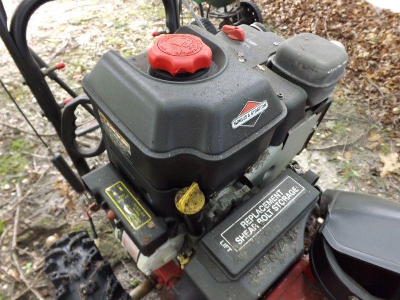 Craftsman 8.5hp/27" Snowblower