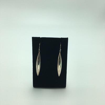 Lot 1 - Five New Silpada Earrings 