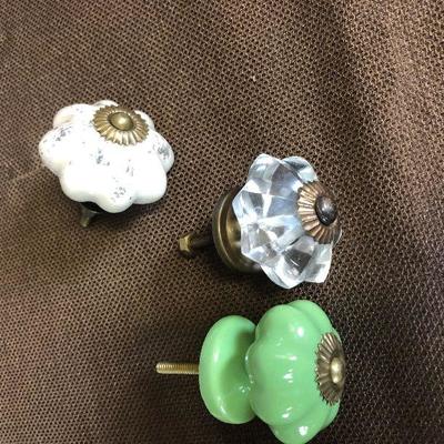 Lot #165 Drawer Pulls A Large Ceramic and Glass 