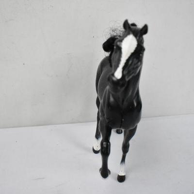 Black & White Horse Figure Plastic Toy