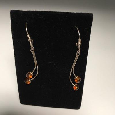 Lot 28 - Amber and Silver Earrings & Ring