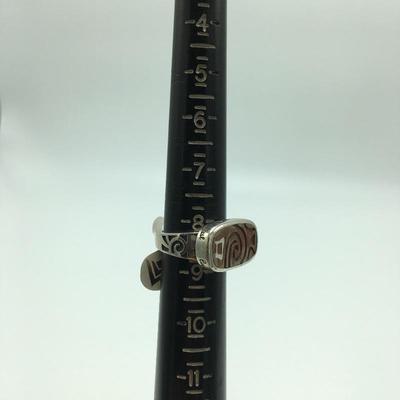 Lot 35 - Coral Necklace & Silver and Wood Ring