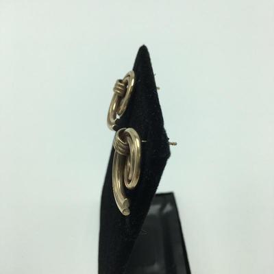 Lot 39 - Four Pair of 14k and 10k Gold Earrings 