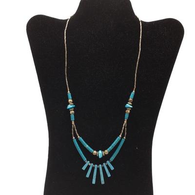 Lot 40 - Necklace, Earrings & Sterling Bracelet