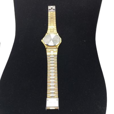 Lot 42 - Two Watches - Movado 