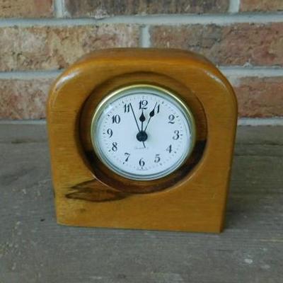 Custom Quartz Desk Clock in Maple Wood Case