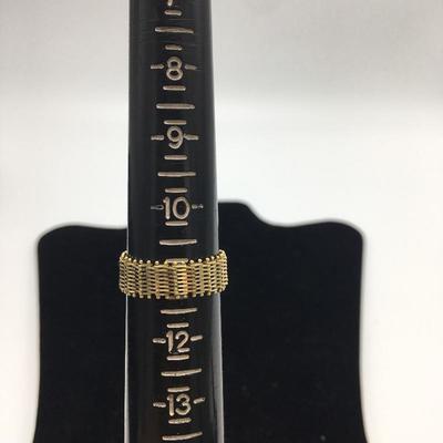 Lot 52 - Gold Rings, Pendants & Pins