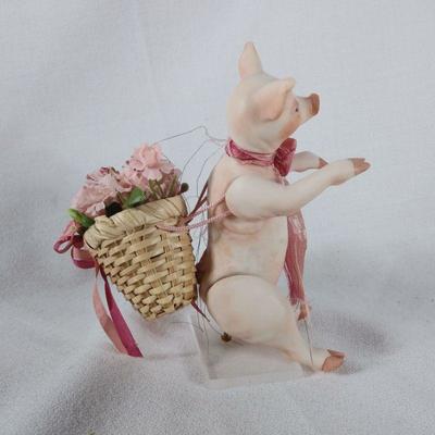 Dainty Little Pig
