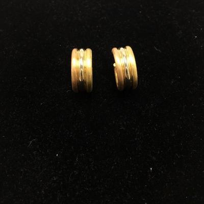 Lot 83 - 14k Gold Earrings - Four pairs