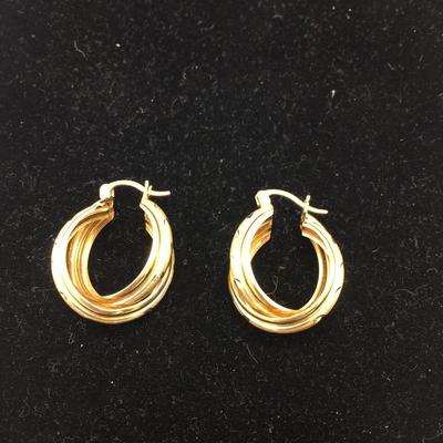 Lot 83 - 14k Gold Earrings - Four pairs