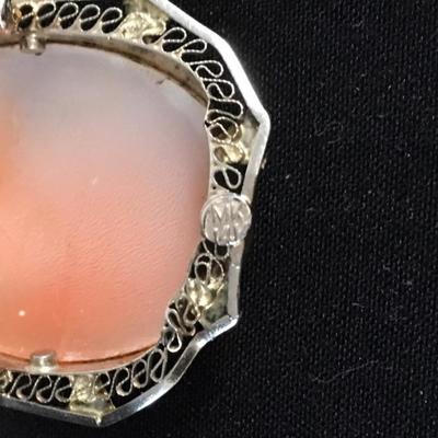 Lot 97 - Pair of Cameos and 14k Chain