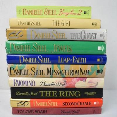 10 Books by Danielle Steel