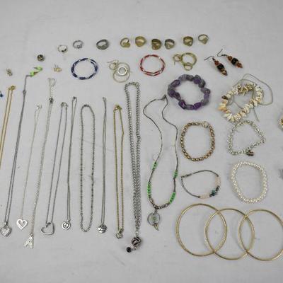 41 pc Costume Jewelry: Necklaces, Bracelets, Earrings, Rings, Pin, & Turtles