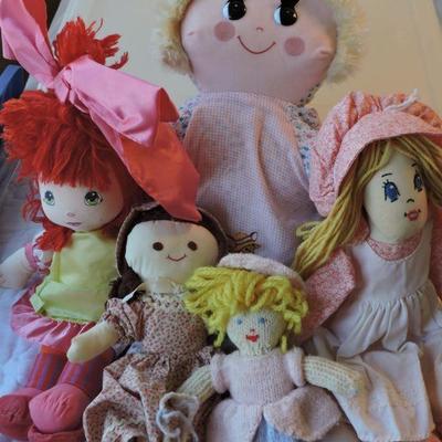 Collection of Dolls