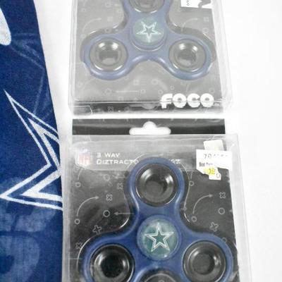 NFL Cowboys: 3 Scarves, 2 Fidget Spinners - New