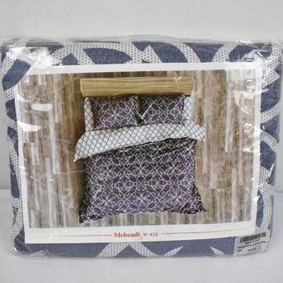 Mehendi 3 Piece Queen Bedding Set Duvet Cover & Pillowcases, Navy & White - New