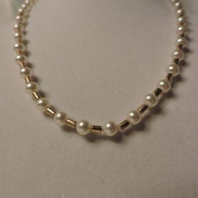 Majorica Cultured Pearls and 14kt Gold Necklace