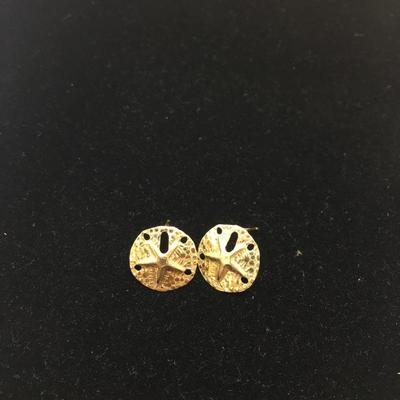 Lot 123 - Ten Pairs of Earrings 