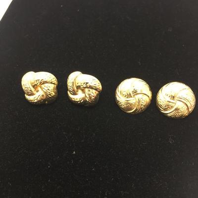 Lot 123 - Ten Pairs of Earrings 