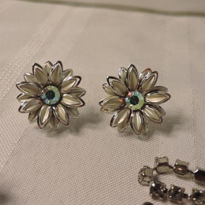 Collection of Vintage Costume Jewelry