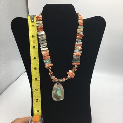 Lot 127 - Abalone Shell Necklace & Sterling Howlite