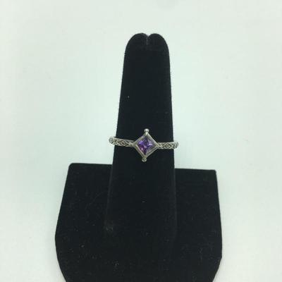 Lot 130 - Gorgeous Silpada Rings -Sz 8