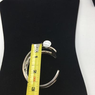 Lot 131 - Silpada Modernist Cuff