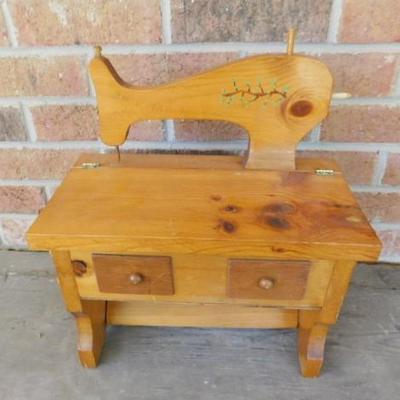 Folk Art Pine Wood Dresser Top Button and Sewing Sewing Box 12