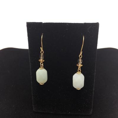 Lot 136 - Fashion Necklace & Earrings 