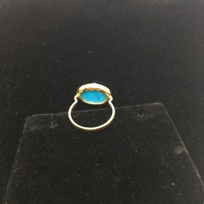 Lot 137 - Stella & Dot Ring & Gold Earrings 