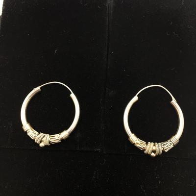 Lot 138 - Trio of Earrings & Ring