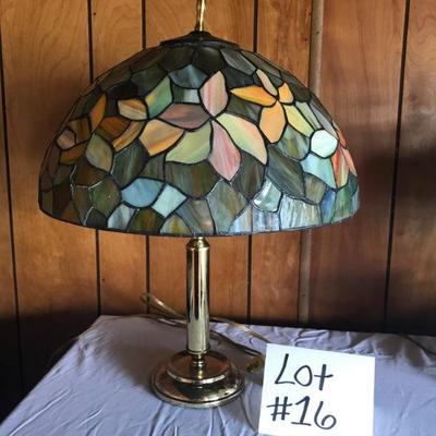 Lot#16 Tiffany Style Lamp