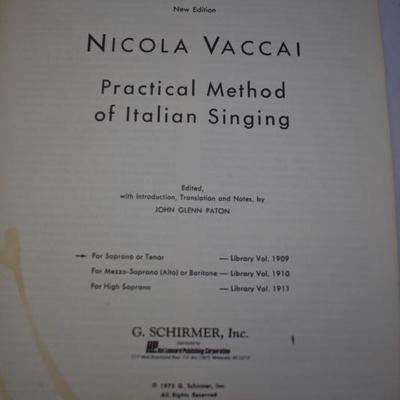 5 Opera Libretto Booklets. Italian Singing & Opera Lyrics