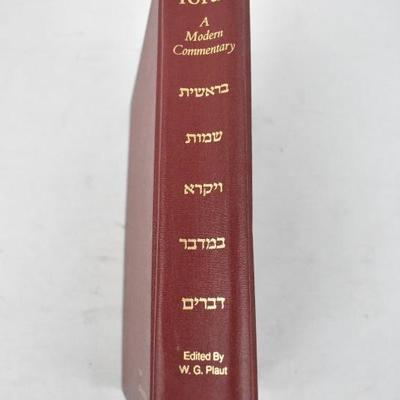 Vintage 1981 Hardcover Book The Torah