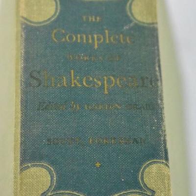 Vintage 1961 Hardcover Book The Complete Works of Shakespeare