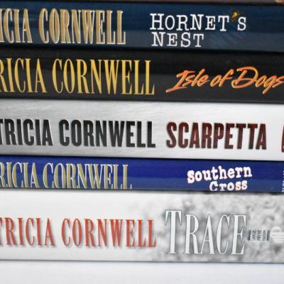 8 Hardcover Books by Patricia Cornwell: All That Remains -to- Trace