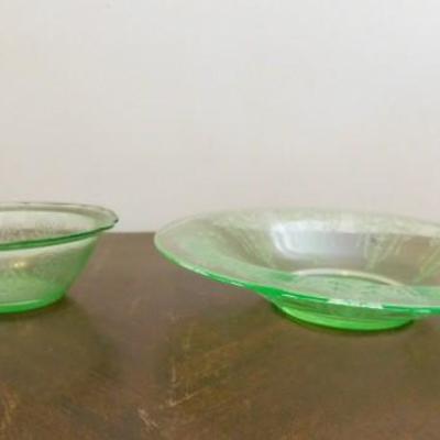 Set of Two Vaseline Serving Bowls