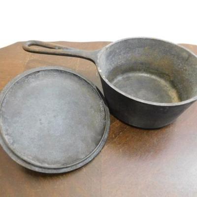 Cast Iron Cooking Pot with Lid
