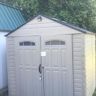 Lot # 94 Rubbermaid Storage Shed