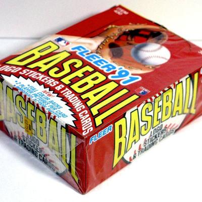 1991 FLEER BASEBALL CARDS - FACTORY SEALED WAX BOX