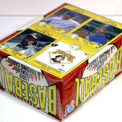 1991 FLEER BASEBALL CARDS - FACTORY SEALED WAX BOX
