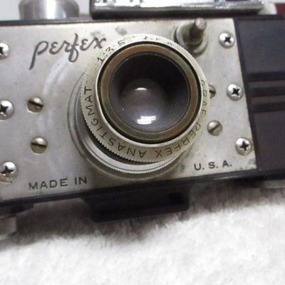Lot 153 - Perfex Camera