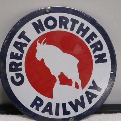 Lot 101 - Great Northern Railway Sign