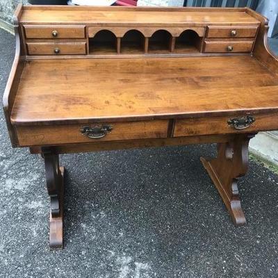 Vintage 2-Piece Sprague & Carleton Patriot Desk