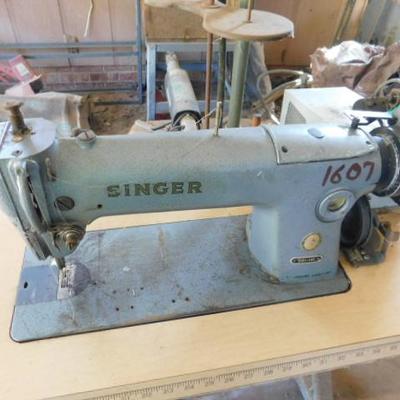 Commercial Singer Sewing Machine 281-141