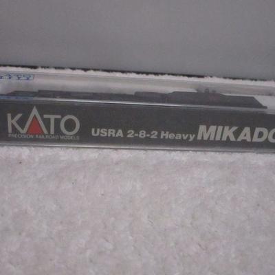 Lot 109 - Kato Mikado UsRA 2-8-2 Heavy