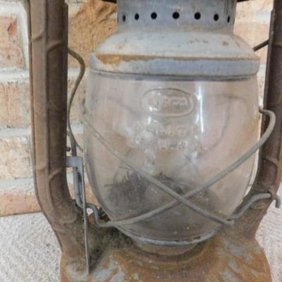 Dietz NY, USA Barn Lantern Original Glass Globe 14