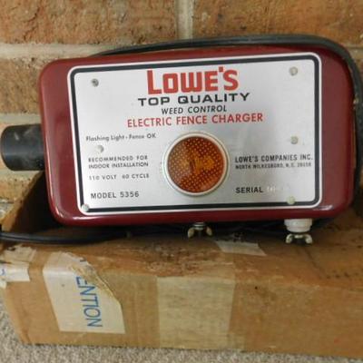 Lowe's Electric Fence Charger #5356
