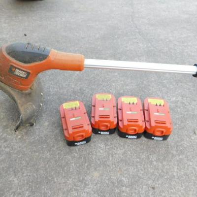 Black & Decker Battery Weed Eater with 4 Batteries (no charges)